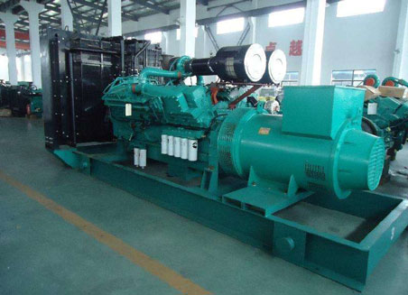 坡头800kw康明斯柴油发电机组